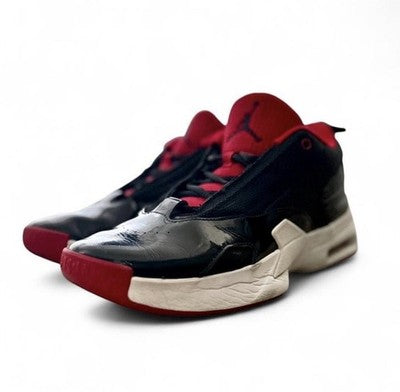 Zapatillas Jordan Max Aura 6 Bred negras y rojas para hombre, talla 8
