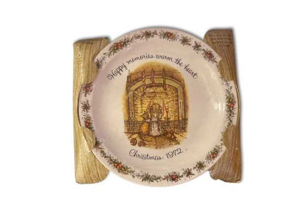 Holly Hobbie Collector Plate Set 1972 Christmas 1975 Mother's Day NEW IN BOX