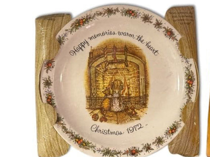 Holly Hobbie Collector Plate Set 1972 Christmas 1975 Mother's Day NEW IN BOX